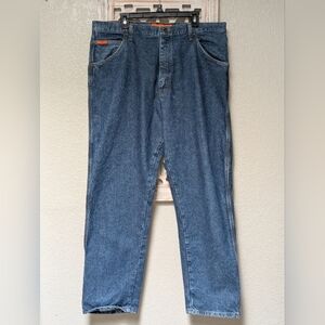 Wrangler FR Jeans Mens 40x32 Flame Resistant Dark Wash Blue Denim Relaxed Fit